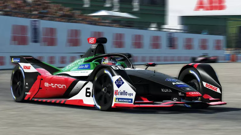 pilot-curse-trisat-formula-e