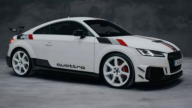 Audi TT RS 40 Jahre Quattro editie speciala 1