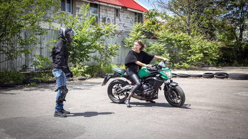 Interviu Diana Porumb moto 019