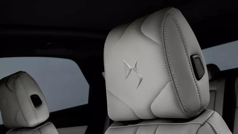 DS 7 2022 facelift 10