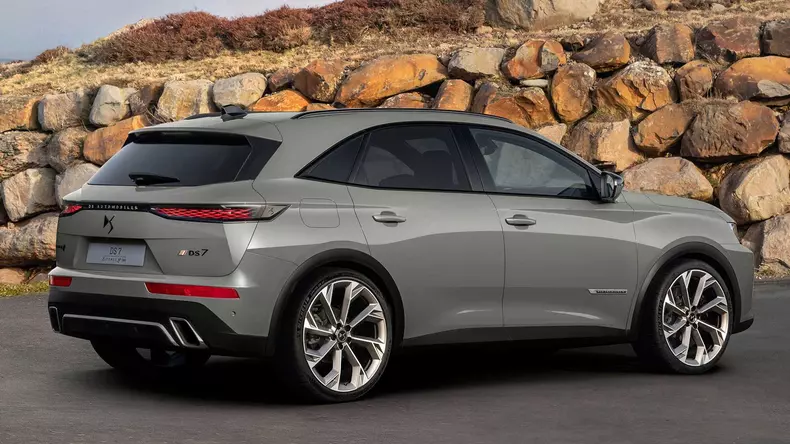 DS 7 2022 facelift 11