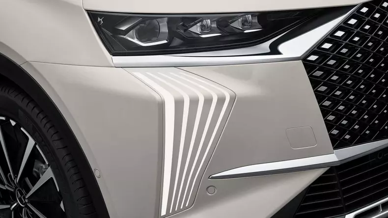 DS 7 2022 facelift 9