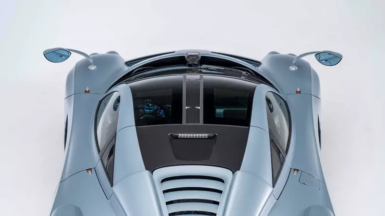 pagani huayra codalunga 4