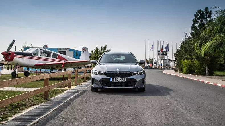 BMW Seria 3 Touring 008