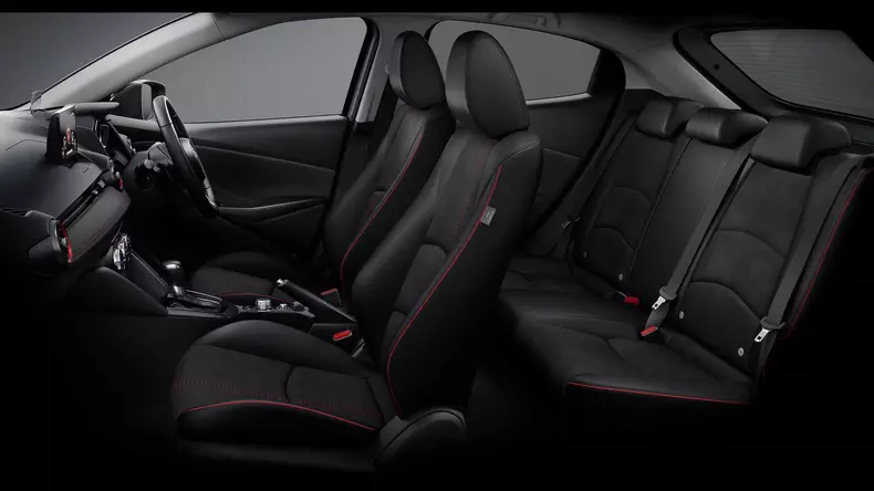 Mazda 2 facelift 2023 6