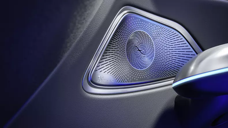 Mercedes Clasa E 2024 001