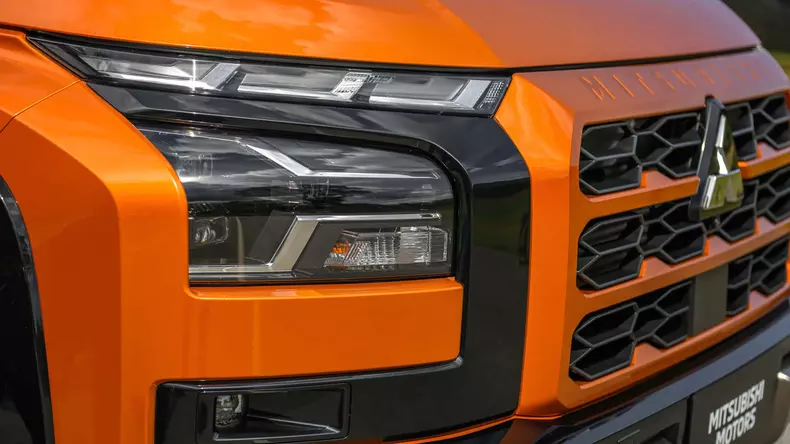 2024-mitsubishi-triton-l200 (25)