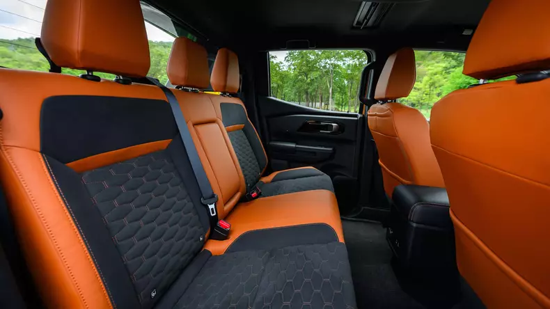 2024-mitsubishi-triton-l200 (42)