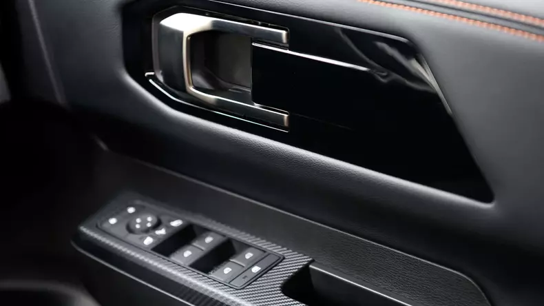 2024-mitsubishi-triton-l200 (44)