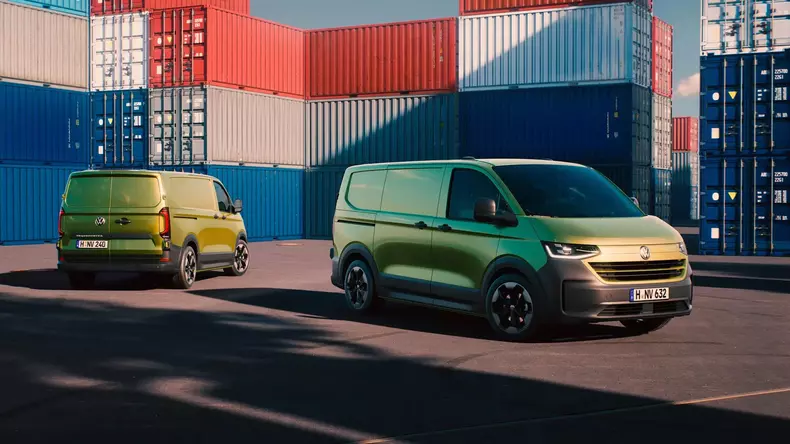 VW_transporter_doua_01