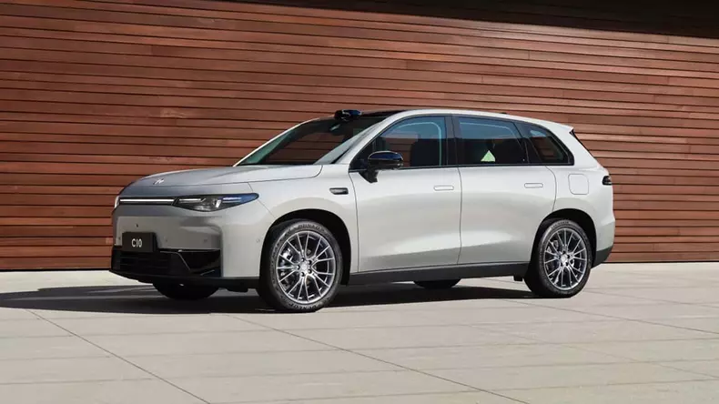 Leapmotor C10 REEV_03