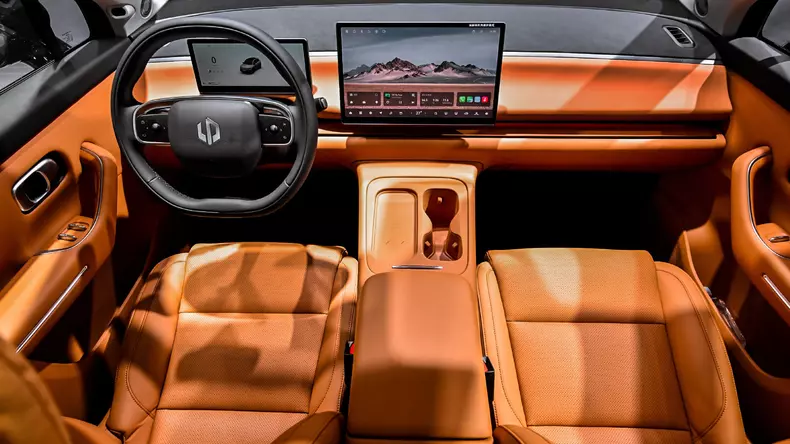 Leapmotor C10 REEV_05