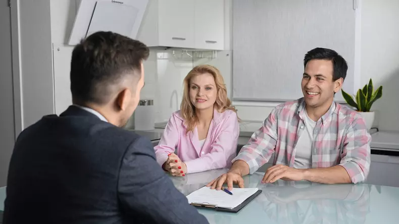 AUTO-BILD_cum_poi_obine_un_credit_mai_avantajos