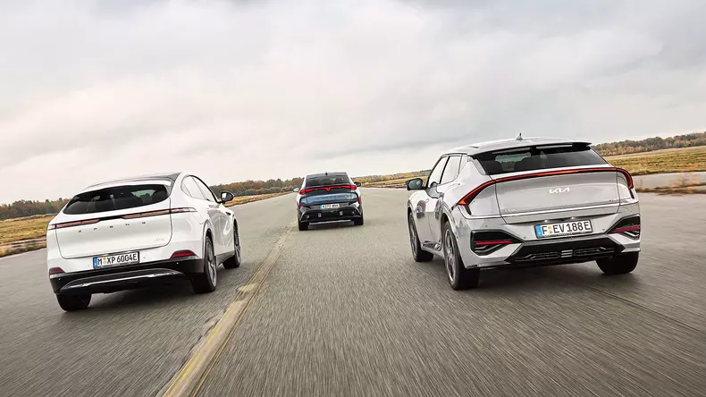 VT Cupra Tavascan Kia EV6 Xpeng G9