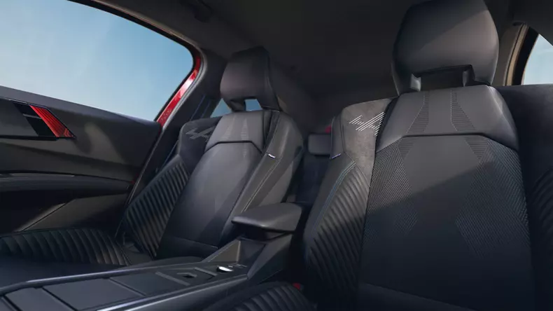 RENAULT CLIO VI FULL HYBRID E-TECH (RB3B1 HEV)