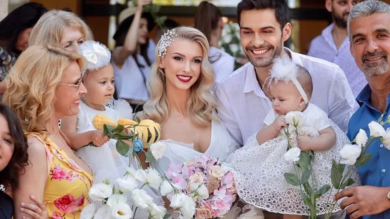Andreea Bălan, George Burcea, Clara Maria, Ella Maya, Aurelian Temișan și Monica Davidescu