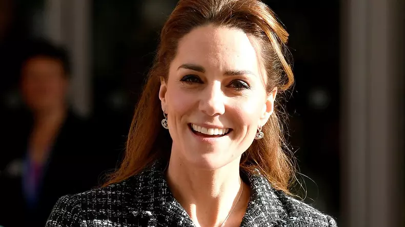 Kate Middleton ținută de inspirație militară