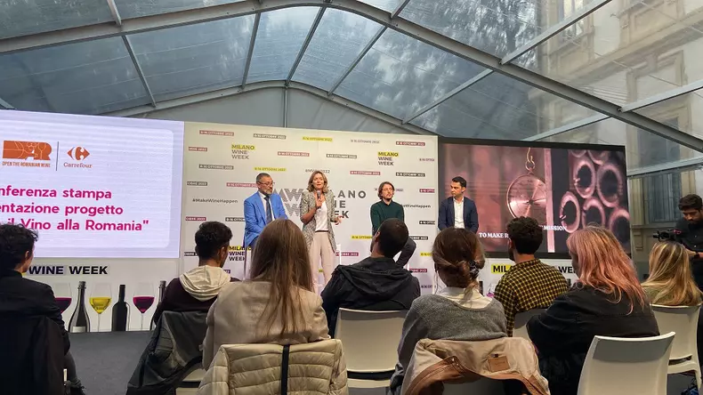 crf-x-dvr-milano-wine-week-3