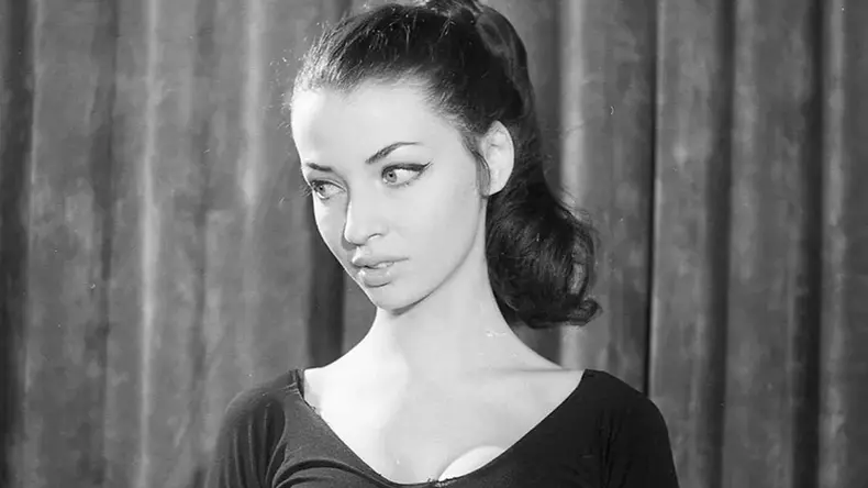 Julieta-Szönyi (4)