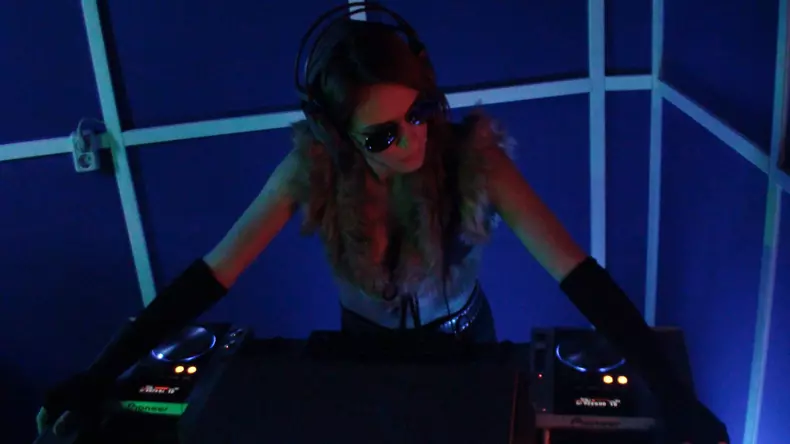 catalina matei e dj