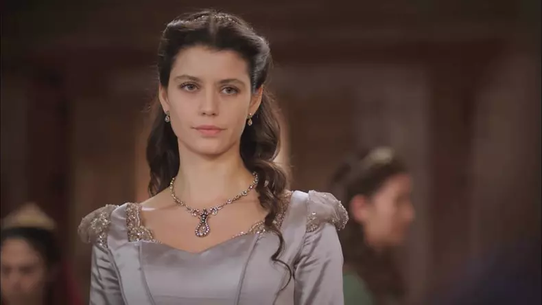 Beren Saat - sultana Kosem