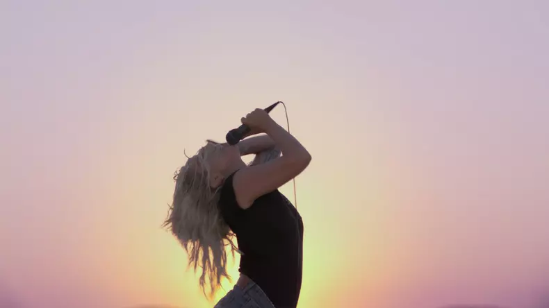 Gaga: Five Foot Two
