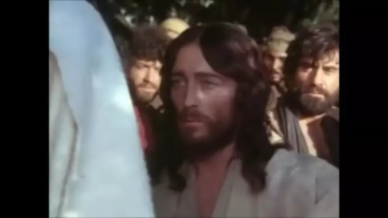 robert-powell-iisus