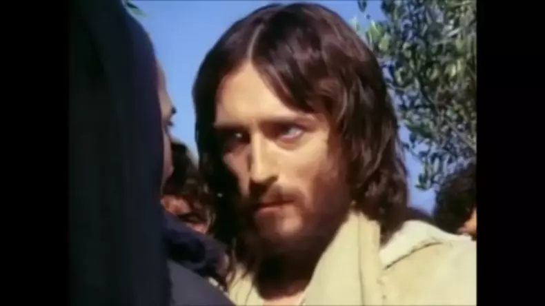 robert-powell-iisus4