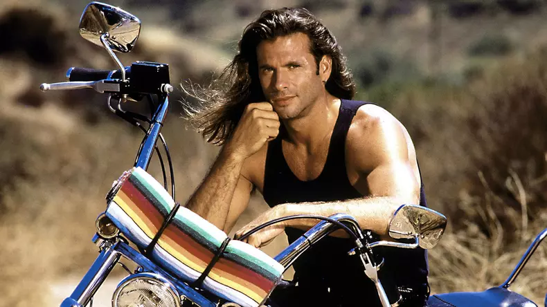 Cum arată astăzi Lorenzo Lamas. Noua logodnică a actorului de 63 de ani e mai tânără cu 27 de ani decât el (5)