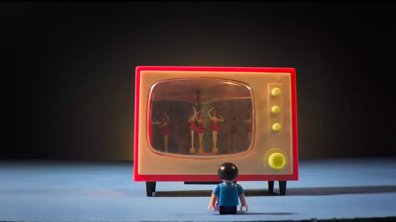 Regizorul Radu Jude va fi la Festivalul de Film de la Veneția, cu noul său scurtmetraj Plastic semiotic (1)