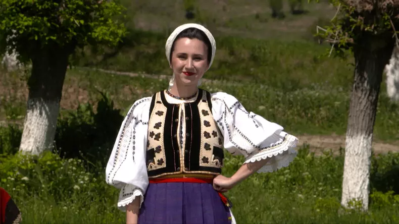 „Tezaur Folcloric” în ziua de Paşte la TVR 1 și TVR Folclor (3)