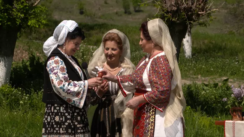 „Tezaur Folcloric” în ziua de Paşte la TVR 1 și TVR Folclor (4)
