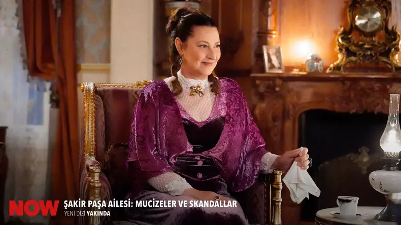 Distribuția din „Familia Şakir Pasha Miracole şi Scandaluri”  (3)