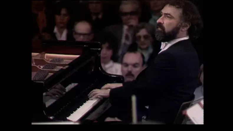 Revelion RADU LUPU 2