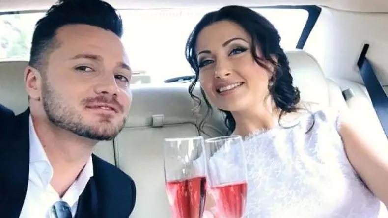 Gabi si Tavi la cununia civila, in 2015