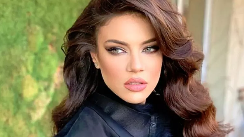 christina-ich-inselare-piturca-334580