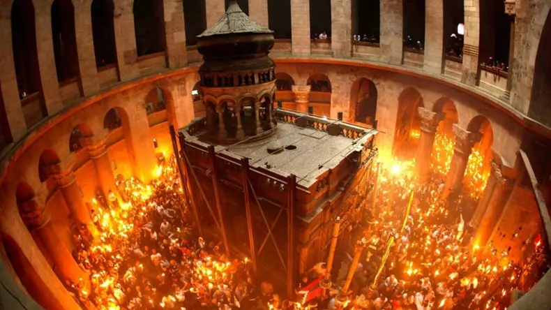 ierusalim-mormantul-sfant-biserica-inchisa-653899