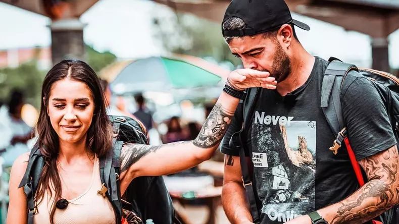 Cerere-în-căsătorie-la-Asia-Express.-Speak-a-cerut-o-pe-Ștefania.-Motivul-pentru-care-a-ales-acest-moment