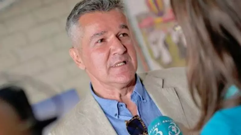 dan-bittman-artisti-proteste-344084