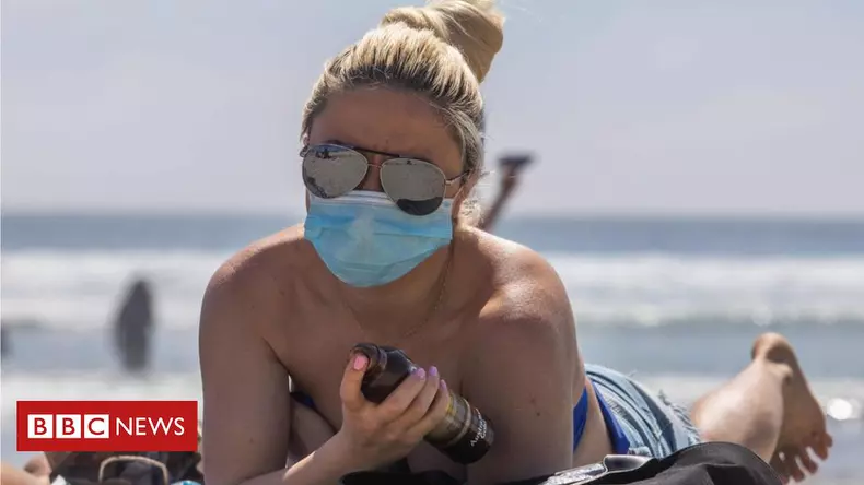 112037500_hi061210330