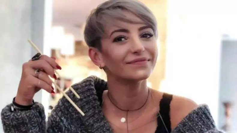 soc-si-groaza-giulia-anghelescu-in-spital-primele-fotografii-cu-vedeta-dupa-operatia-dificila-54268