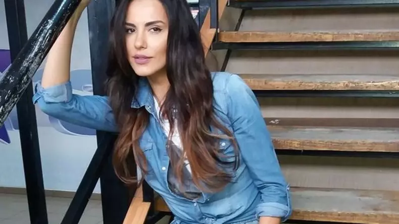 lavinia-parva-insarcinata-poza