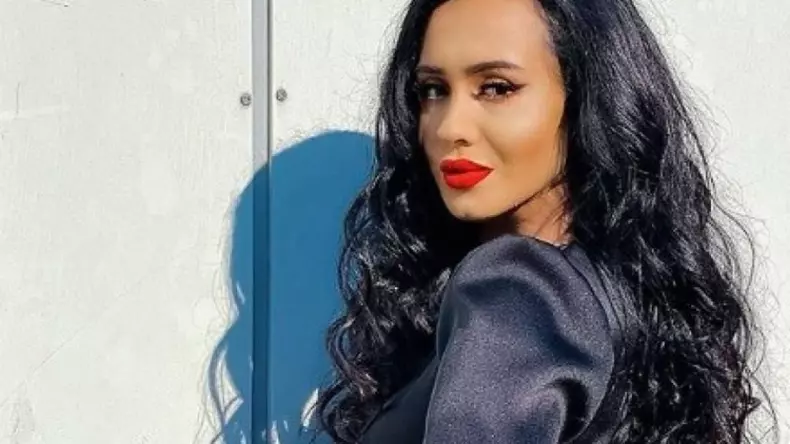 ella-puterea-dragostei-crop-1591253151