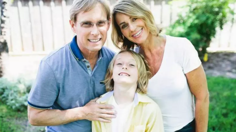 cum-arata-azi-dylan-paul-conner-fiul-nadiei-comaneci-cu-bart-conner-485788