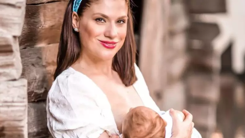 tily-niculae-probleme-de-sanatate-fiu-kinetoterapie-475995