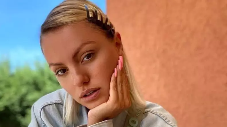 Alexandra-Stan-Survivor-1-1-1280x720