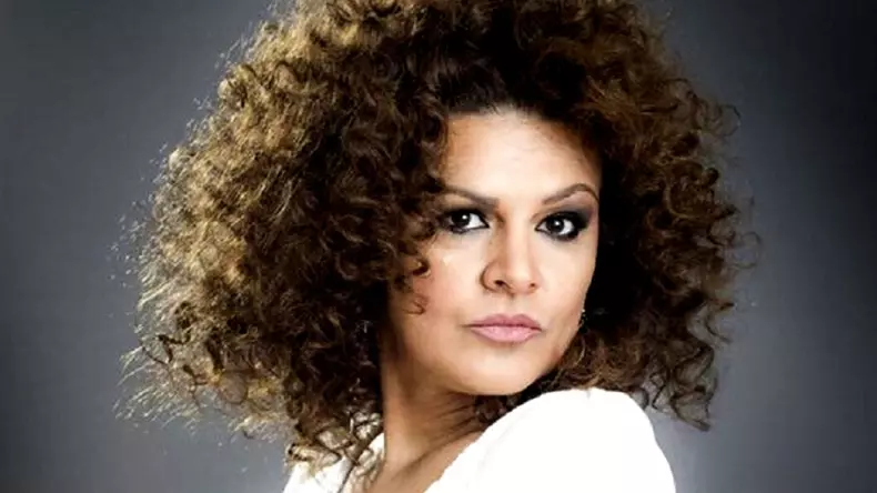 Maria-Buza-ASIA-EXPRESS-1