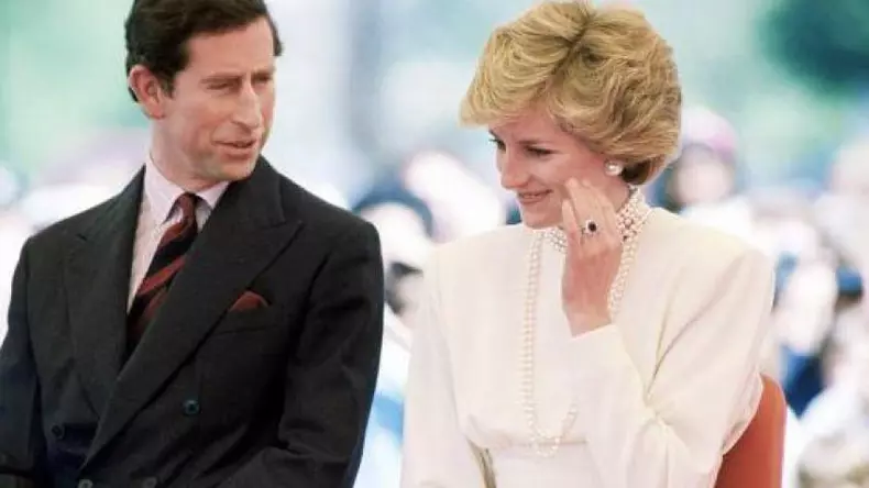 blestem-printesa-diana-printul-charles-in-stare-de-soc-fiul-secret-10592