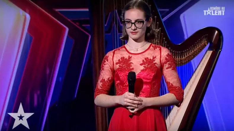 Daria Batschi de la Românii au talent