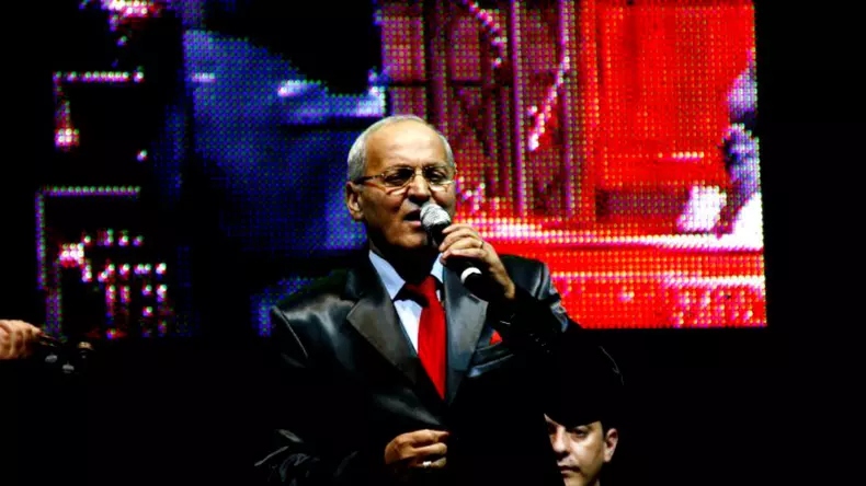 Nelu-Ploiesteanu-o-viata-marcata-de-drame-si-suferinta.-Cum-i-s-a-destramat-familia-4.jpg-2-4